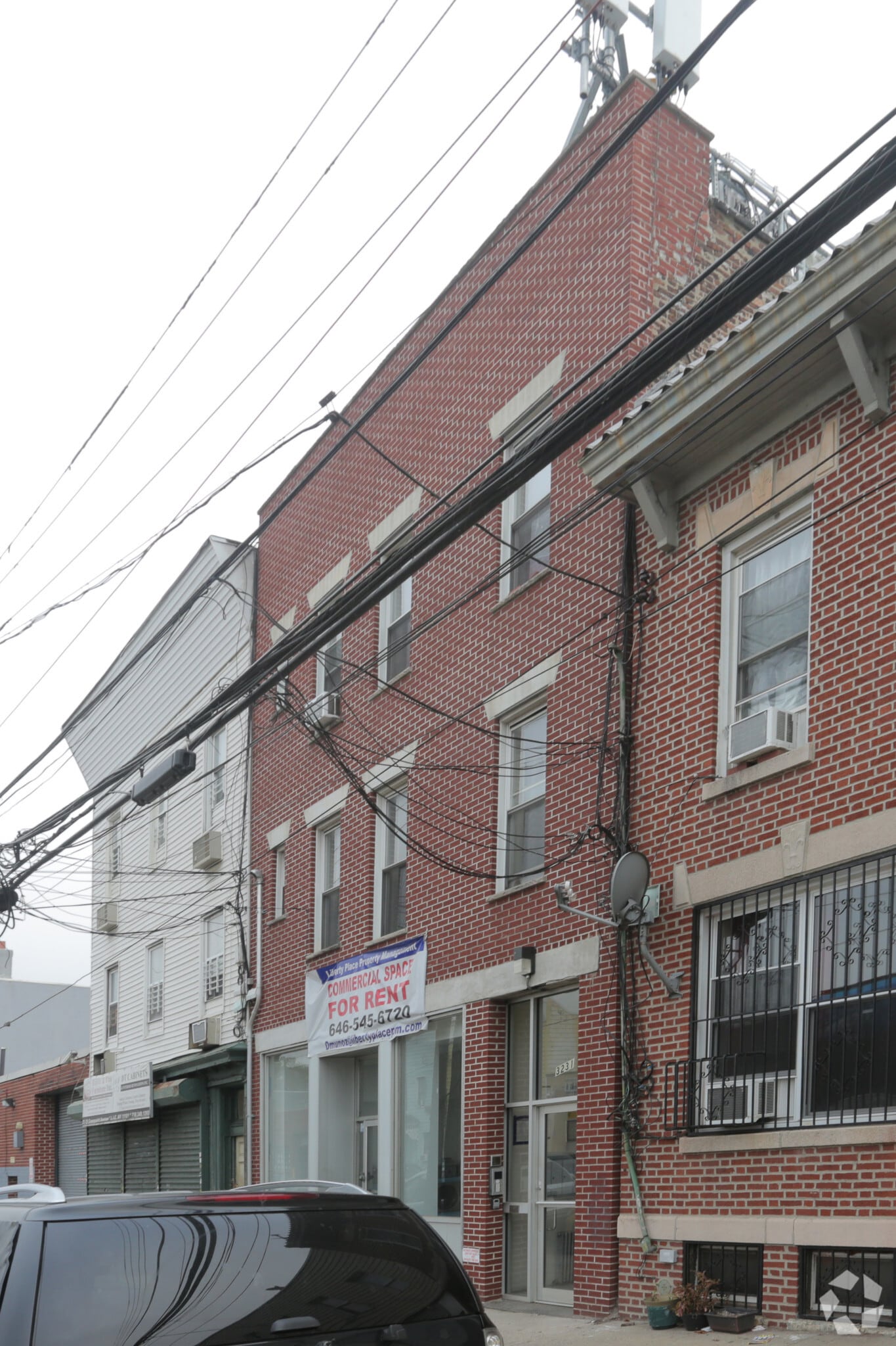 32-31 Greenpoint Ave, Long Island City, NY for Rent