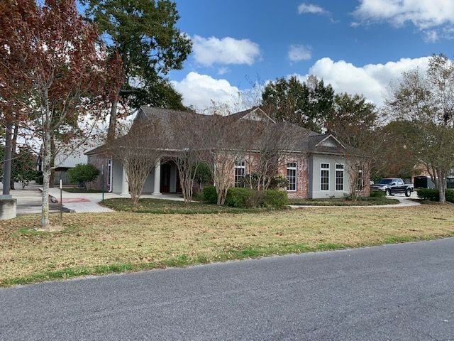 5702 Mancuso Ln, Baton Rouge, LA for Rent