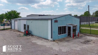 Denton, TX Industrial - 3912 E McKinney St