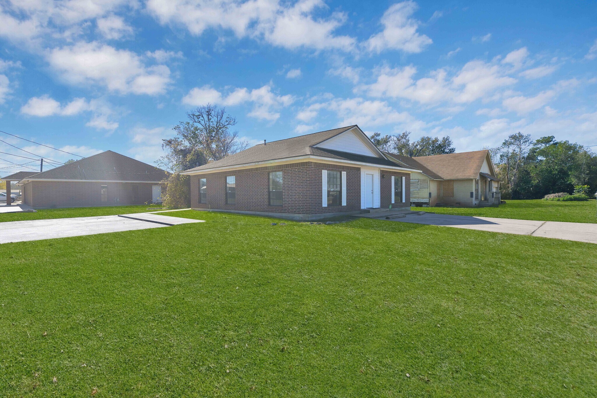 1522 Sam Houston St, Liberty, TX for Sale