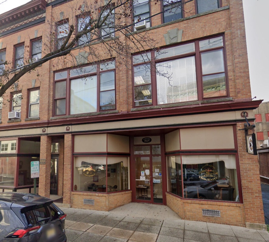7 S Warren St, Dover, NJ for Rent