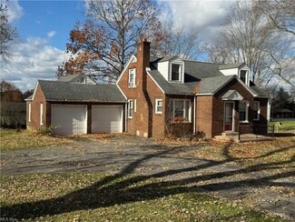 Warren, OH undefined - 374 Niles Cortland Rd SE