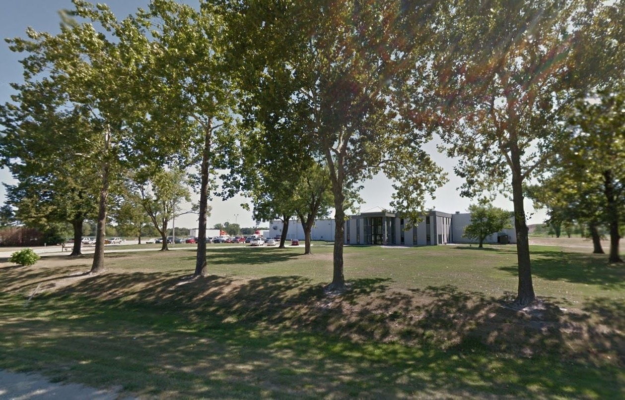 2068 303rd Ave, Fort Madison, IA for Sale