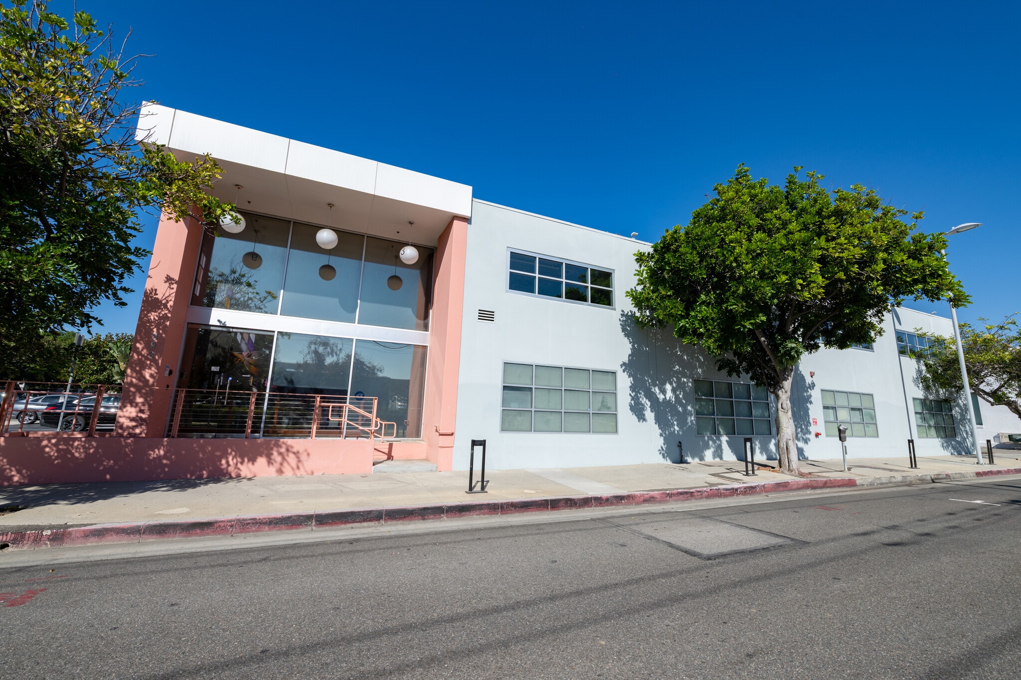903 Colorado Ave, Santa Monica, CA for Sale