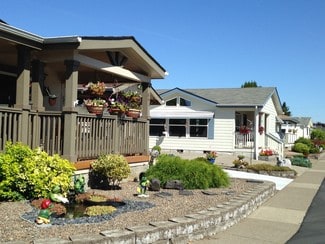 Salem, OR Manufactured Housing/Mobile Housing - 4754 Center St NE Salem, OR Manufactured Housing/Mobile Housing - 4754 Center St NE