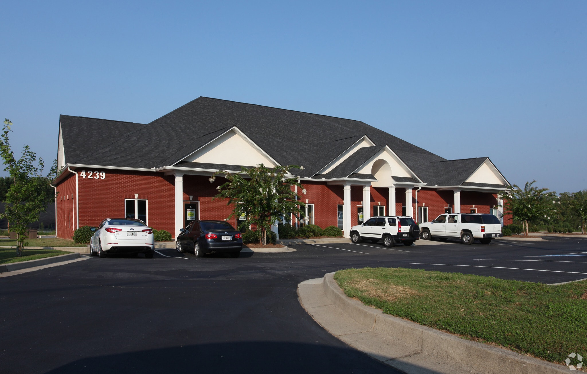 4239 Mundy Mill Rd, Oakwood, GA for Rent