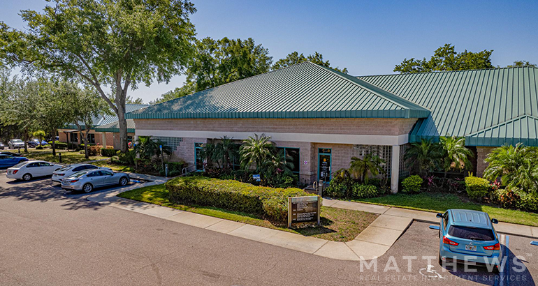 1565 Saxon Blvd, Deltona, FL for Sale