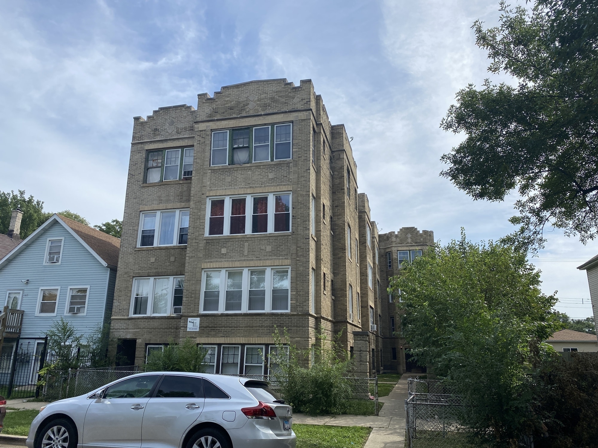 1621 S Komensky Ave, Chicago, IL for Sale