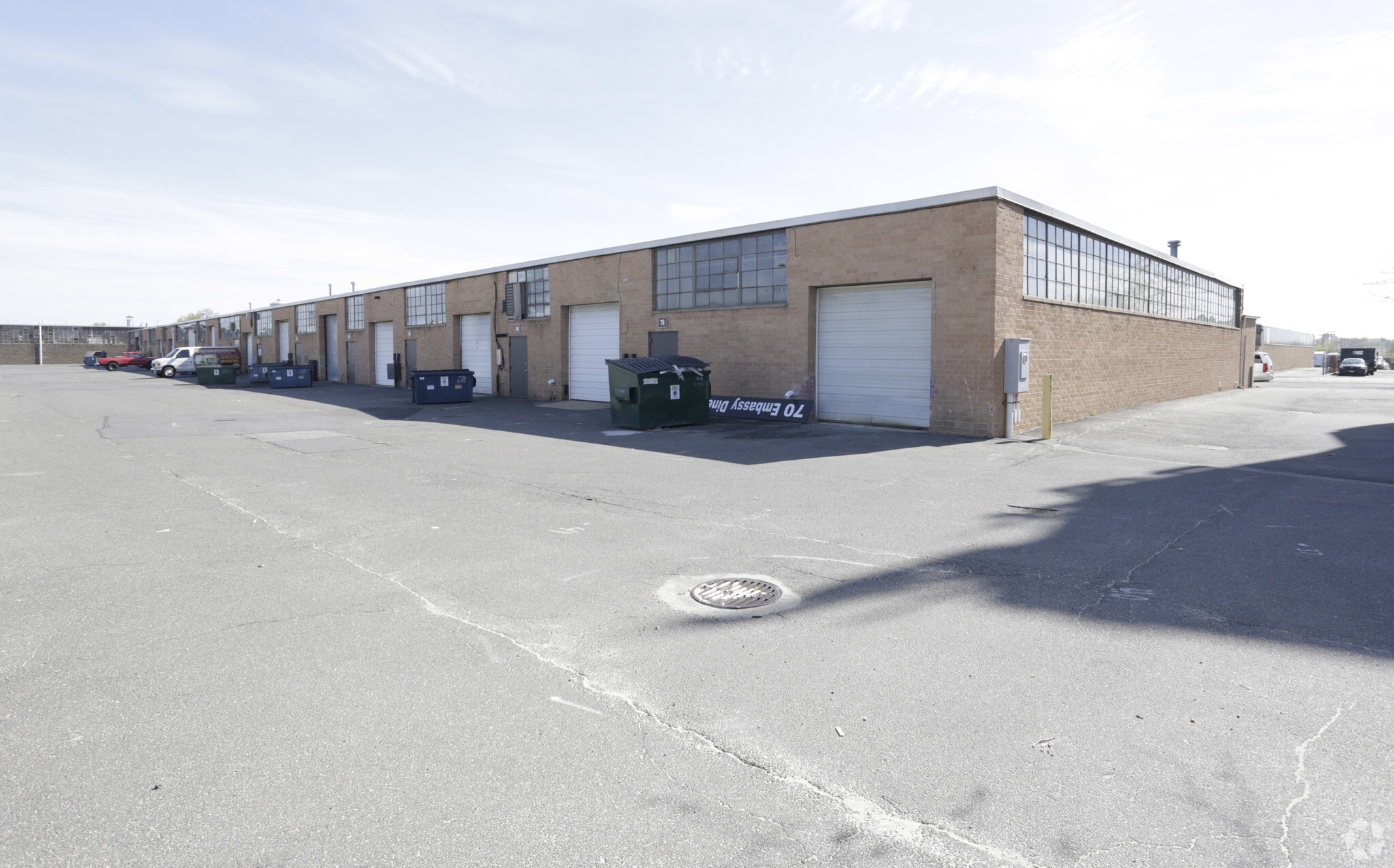 78-102 E Industry Ct, Deer Park, NY for Rent