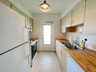 Fort Lauderdale, FL Residential Income - 1531 NE 51st St