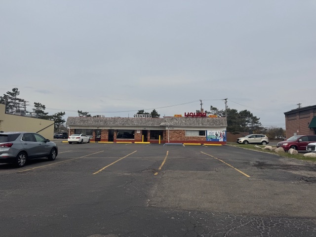 3065-3095 Crooks Rd, Troy, MI for Rent