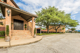 Houston, TX Specialty - 6303 Beverlyhill St