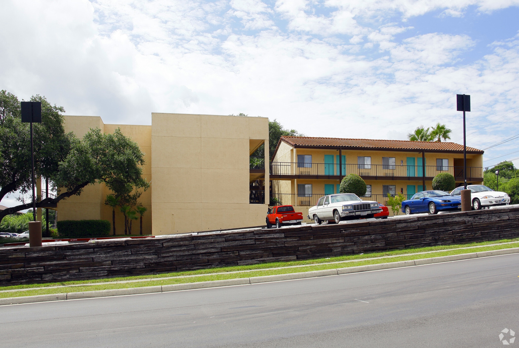 5050 Fredericksburg Rd, San Antonio, TX for Sale
