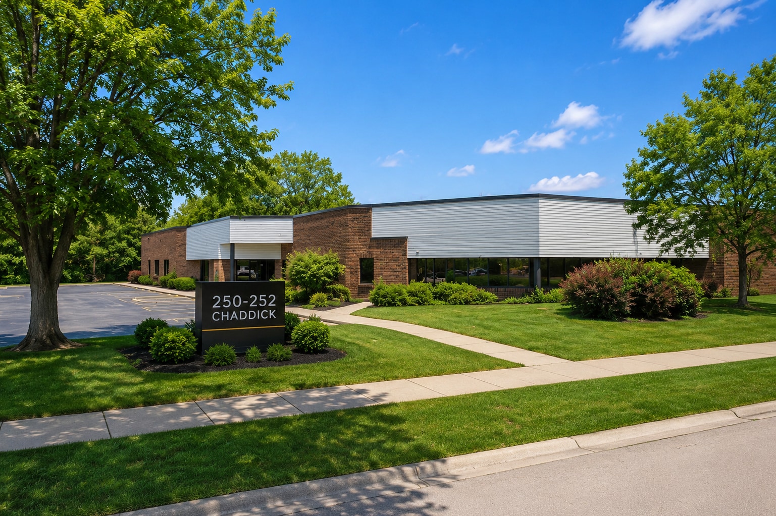 250-252 Chaddick Dr, Wheeling, IL for Sale