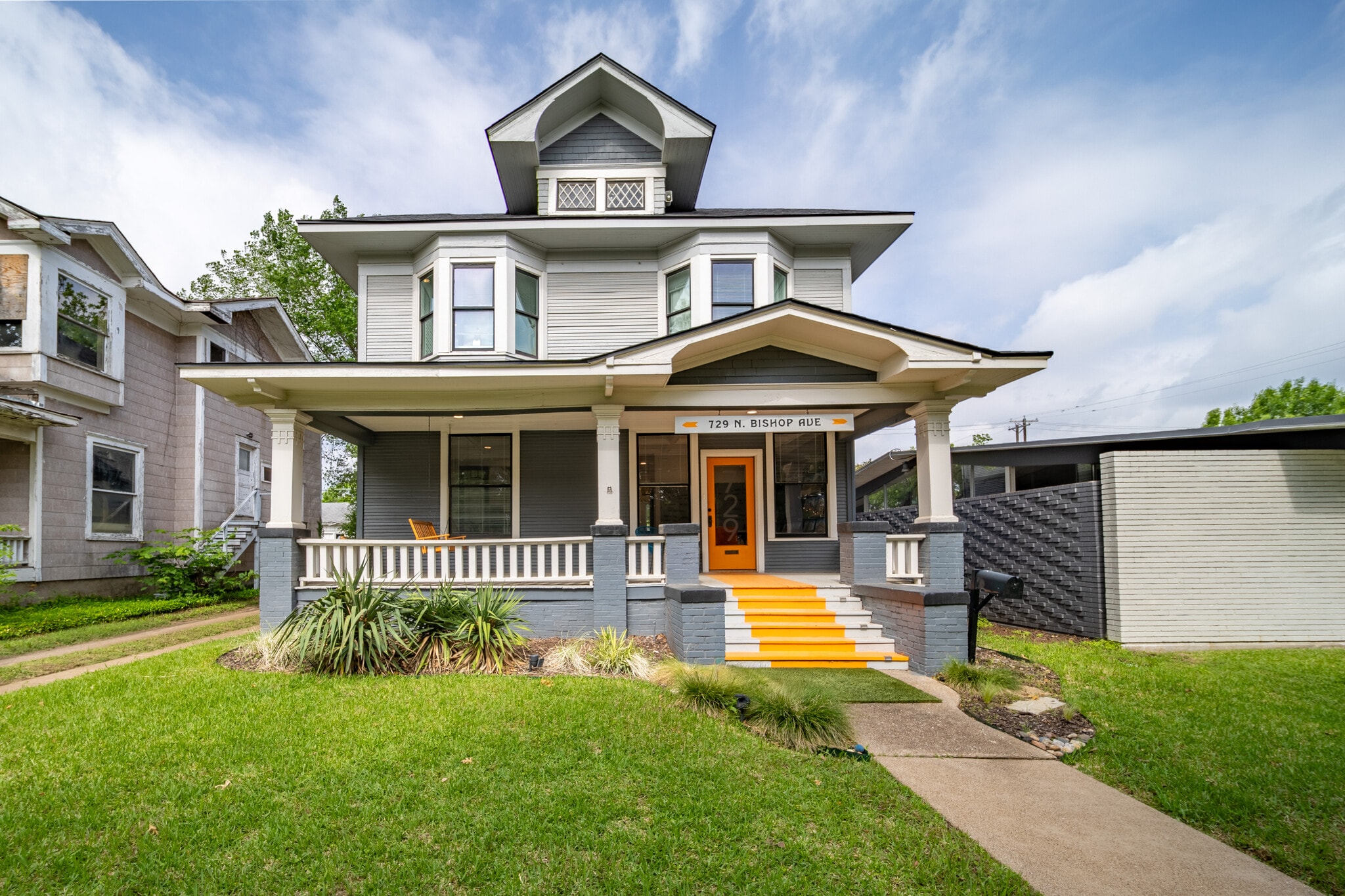729 N Bishop Ave, Dallas, TX for Sale