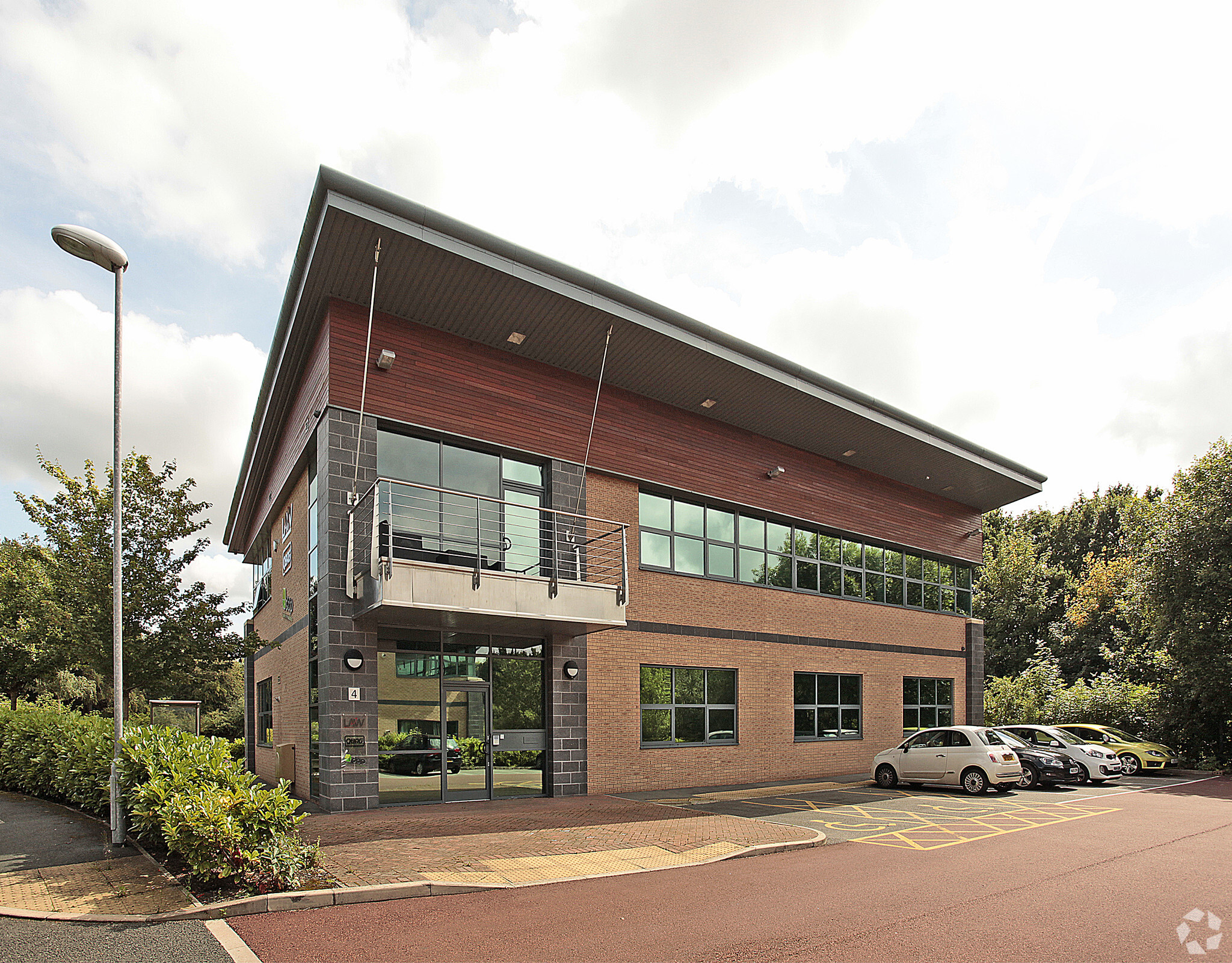 4 Rhino Ct, Stockport, GTM for Rent