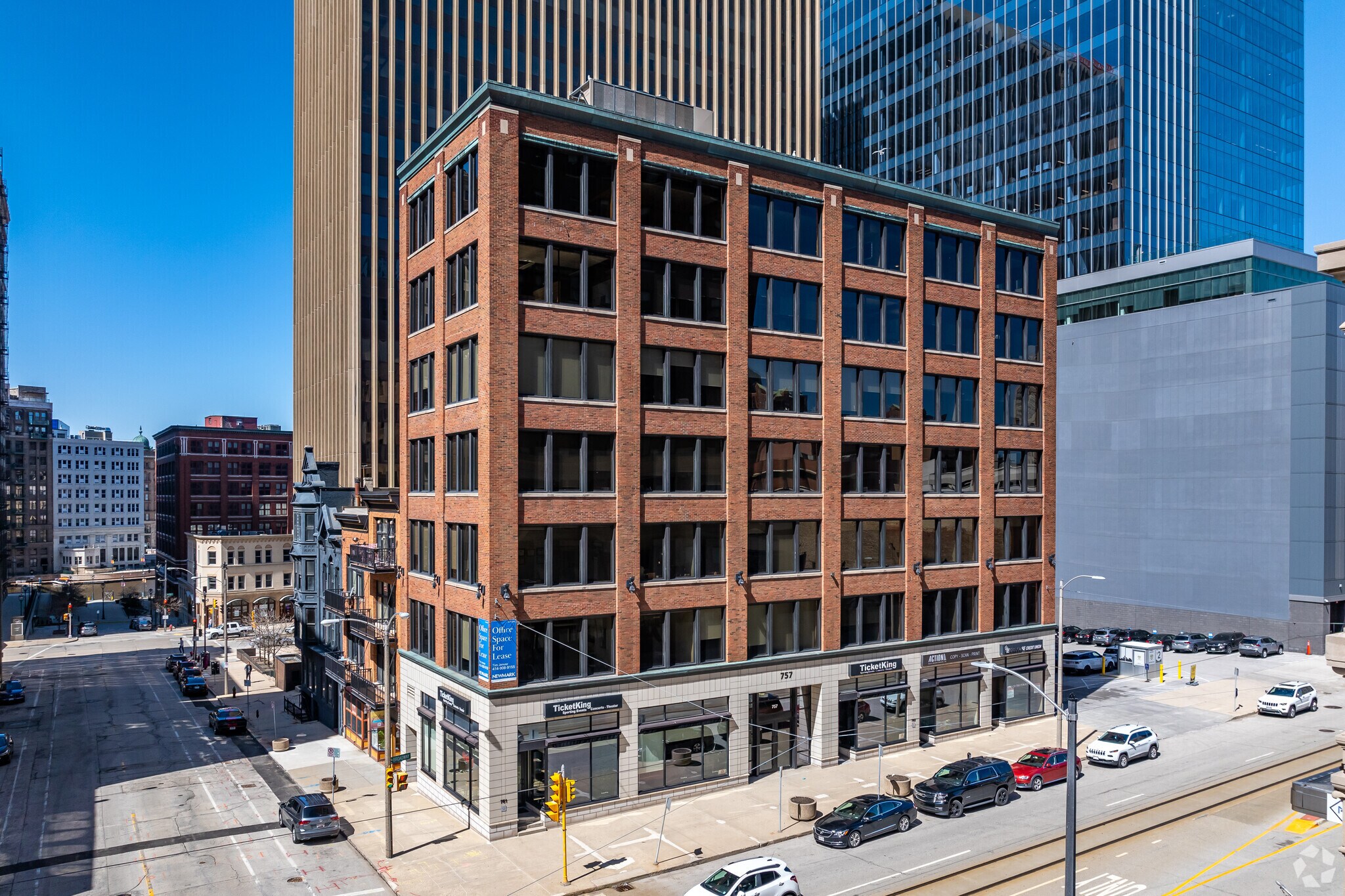 757-765 N Broadway, Milwaukee, WI for Sale