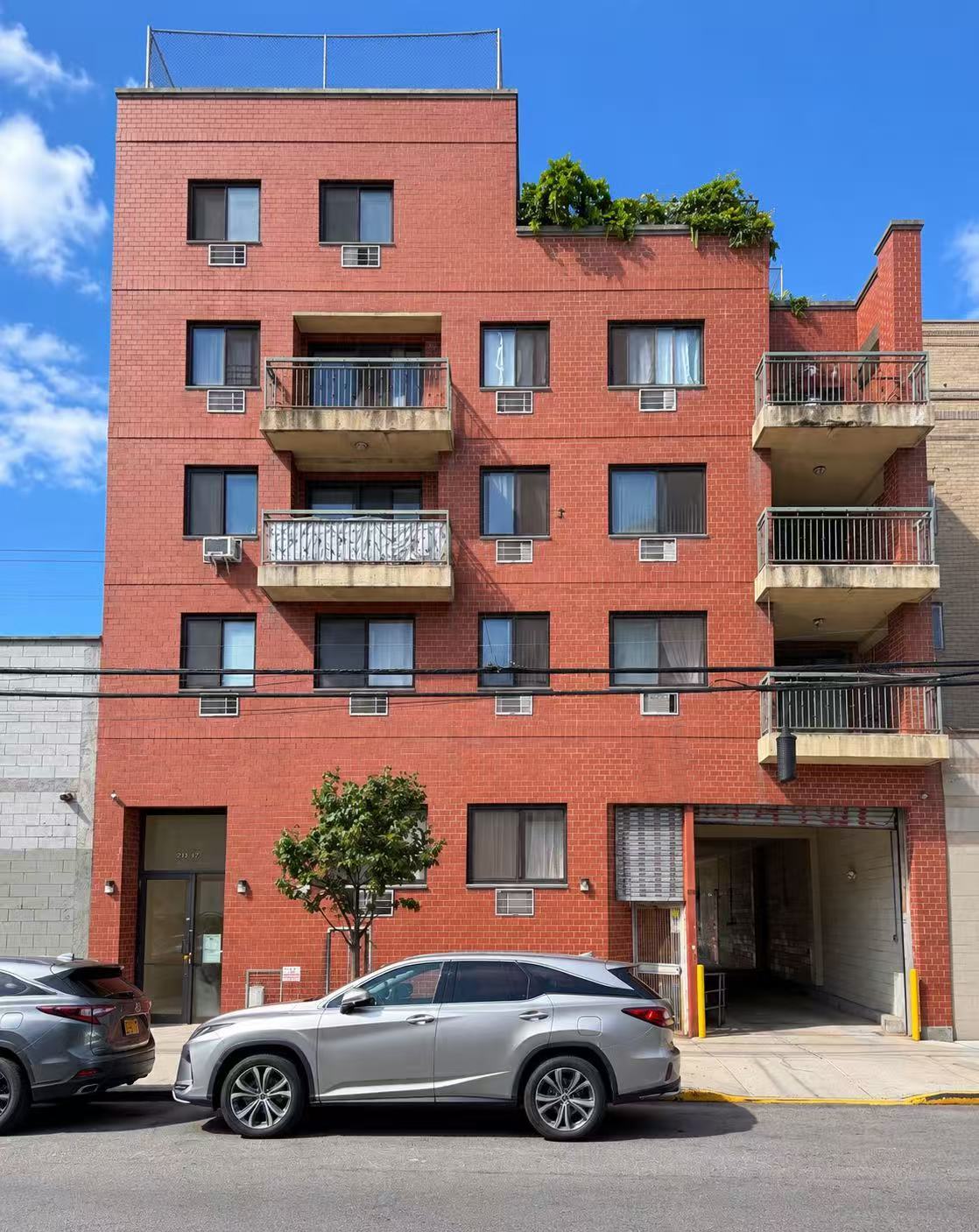 4134 Haight St, Flushing, NY for Sale