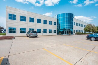 Urbandale, IA Office - 4135 NW Urbandale Dr
