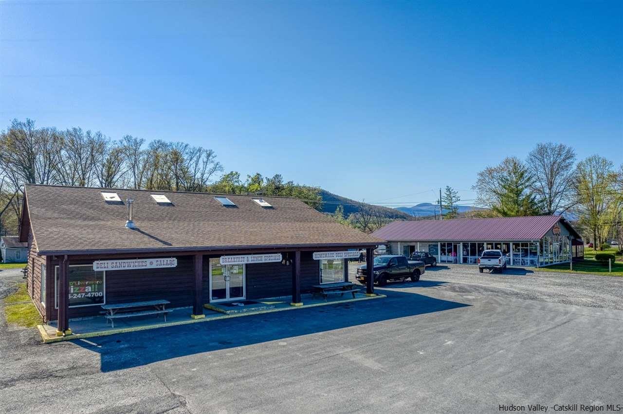 963 Kings Hwy, Saugerties, NY for Sale
