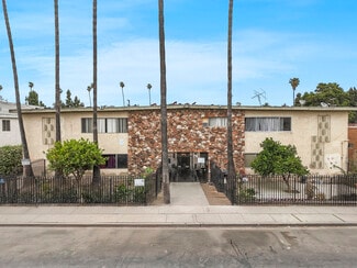 Los Angeles, CA Apartments - 601 W 82nd St