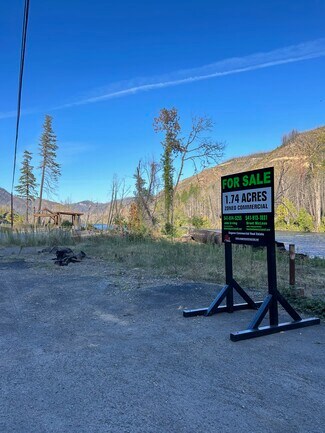 Vida, OR Restaurant - 50660 McKenzie Hwy