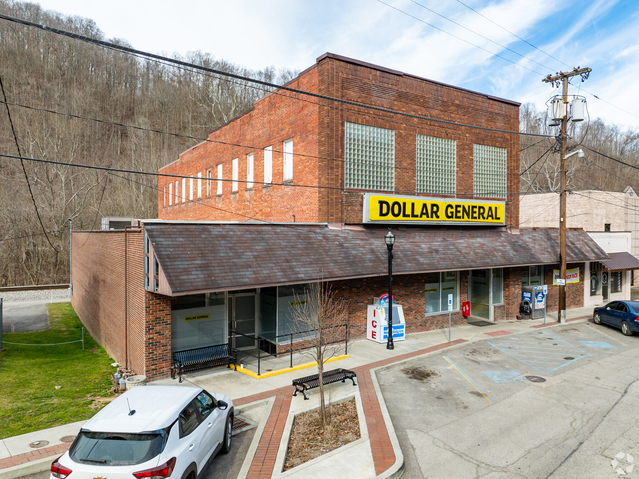 421 Main St, Madison, WV for Sale