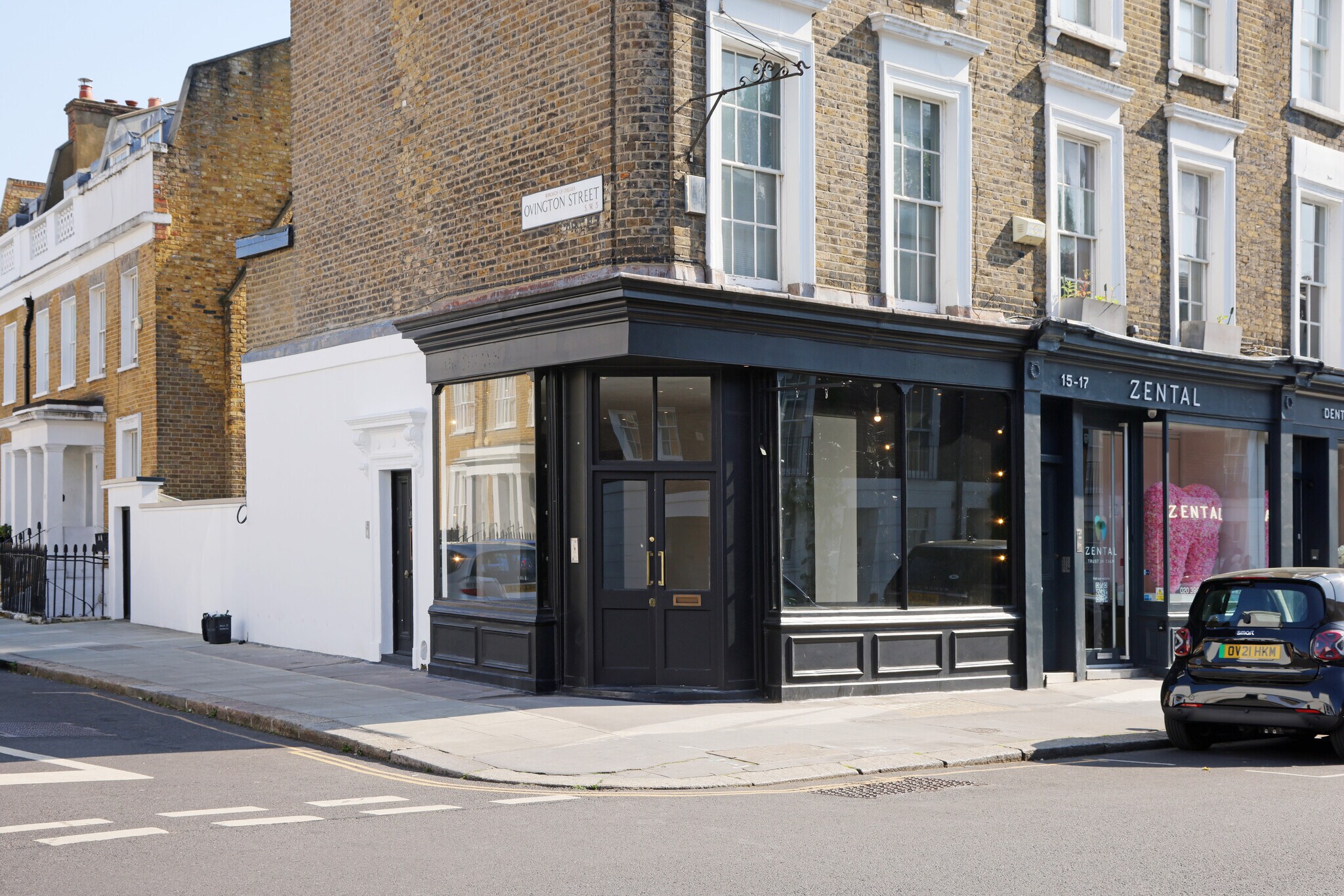 13 Walton St, London, LND for Rent