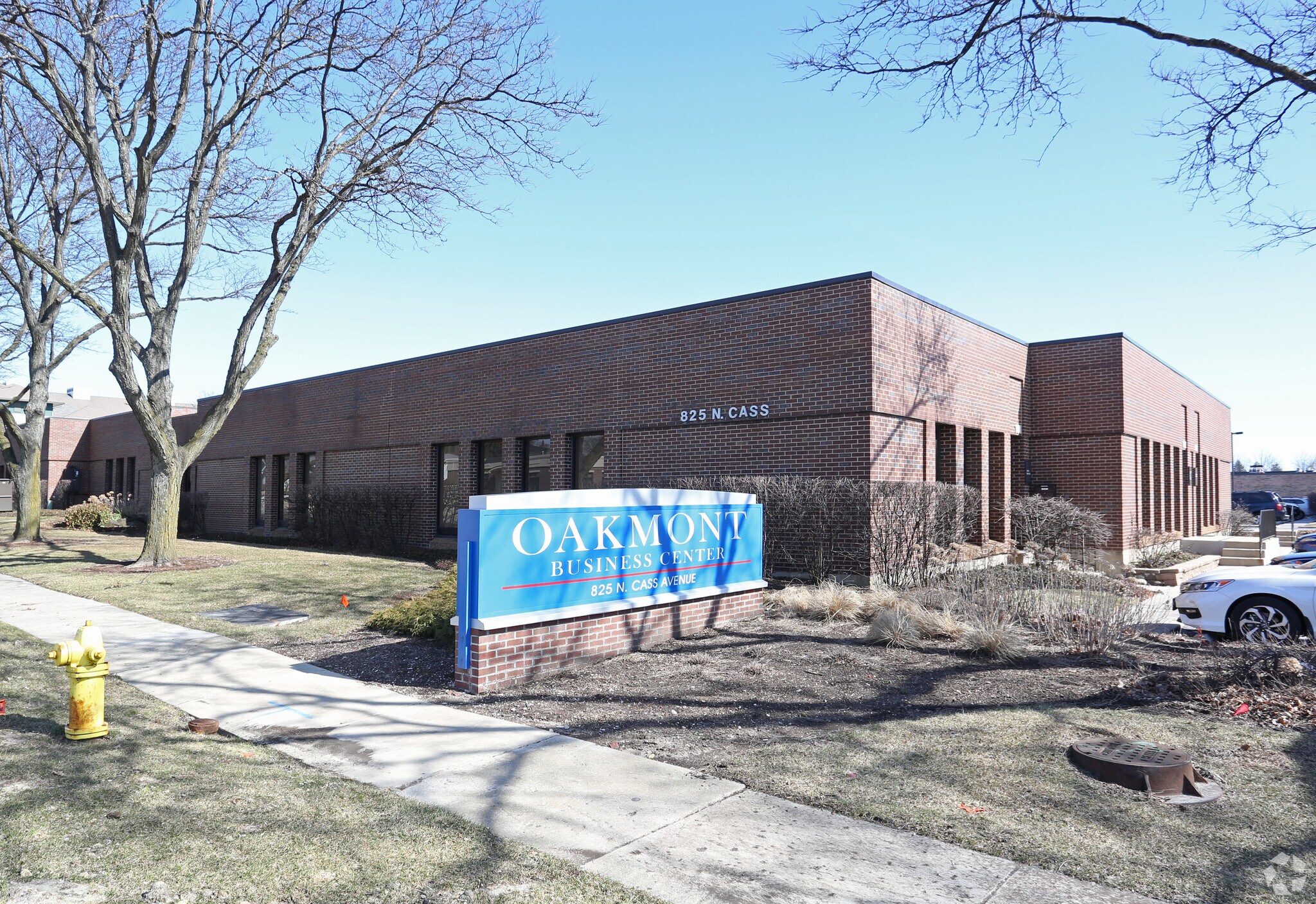 825 N Cass Ave, Westmont, IL for Rent