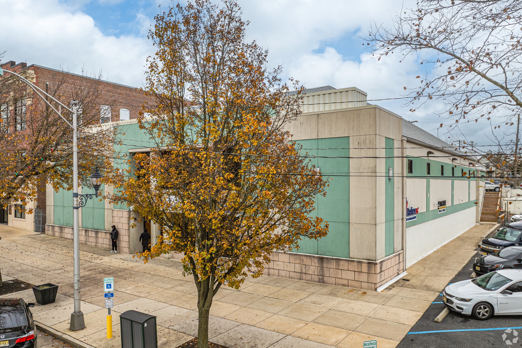 415 W Landis Ave, Vineland, NJ for Rent
