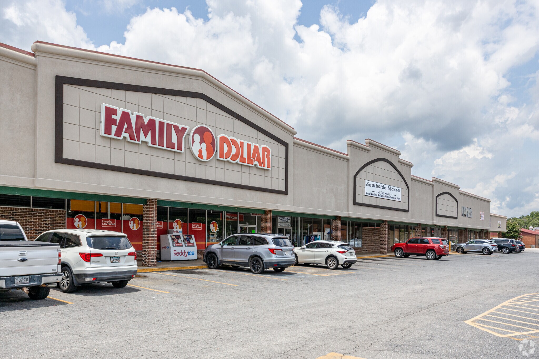 832-856 College St, Eastman, GA for Sale