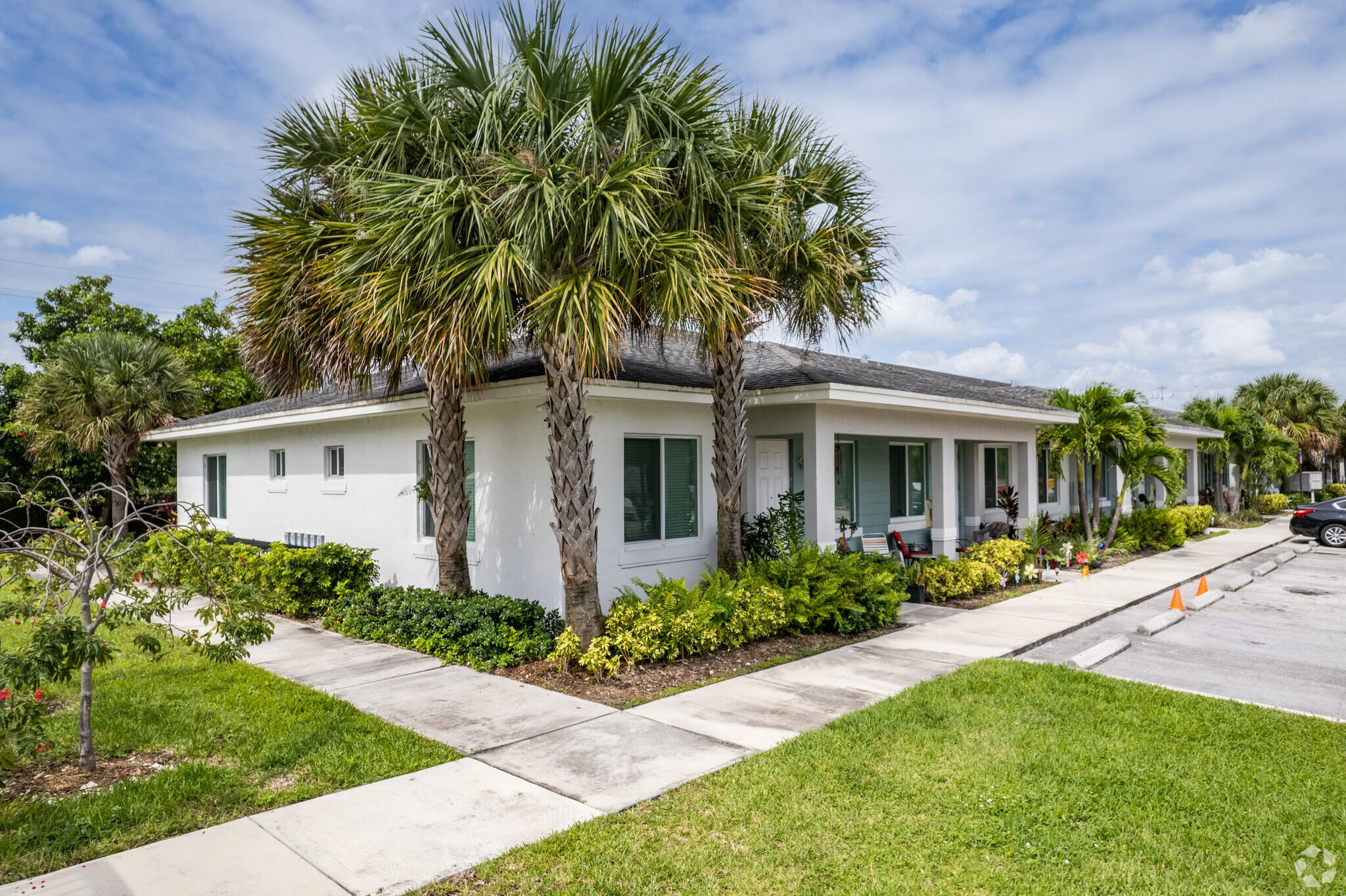 20690 NW 27th Ave, Miami Gardens, FL for Sale