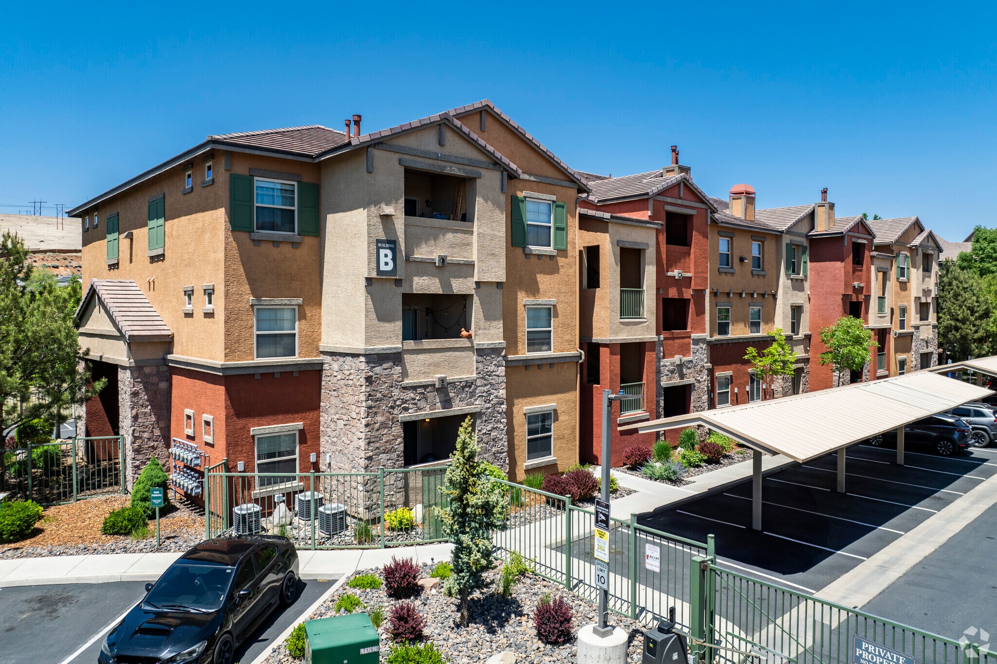 1195 Selmi Dr, Reno, NV for Sale