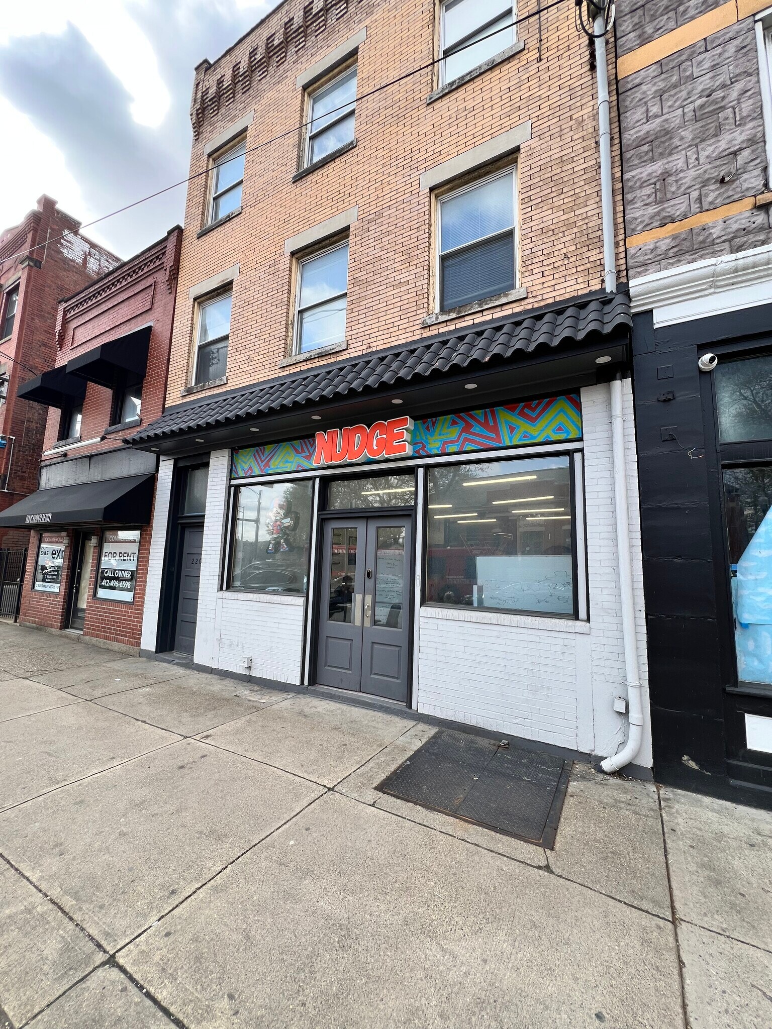 2204 E Carson St, Pittsburgh, PA for Rent