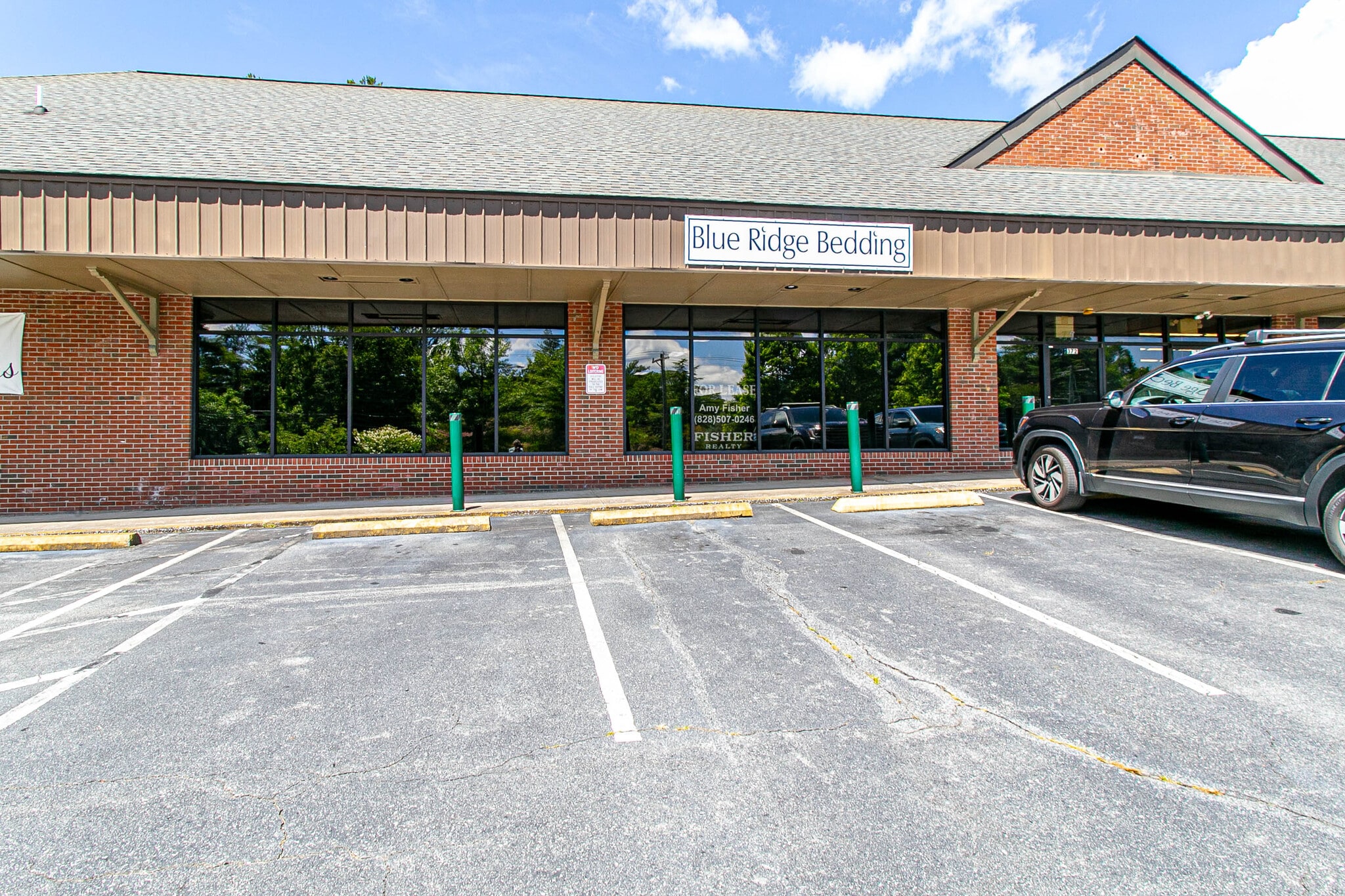 372 S Broad St, Brevard, NC for Rent
