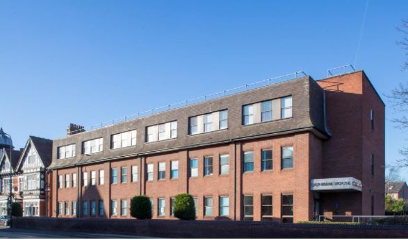 Cross St, Sale, CHS for Rent
