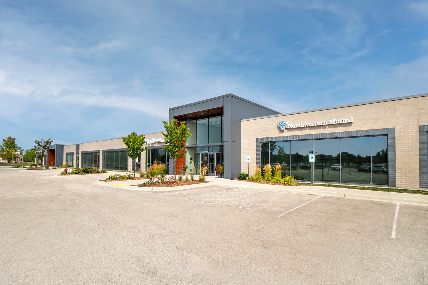 12200 N Corporate Pky, Mequon, WI for Rent
