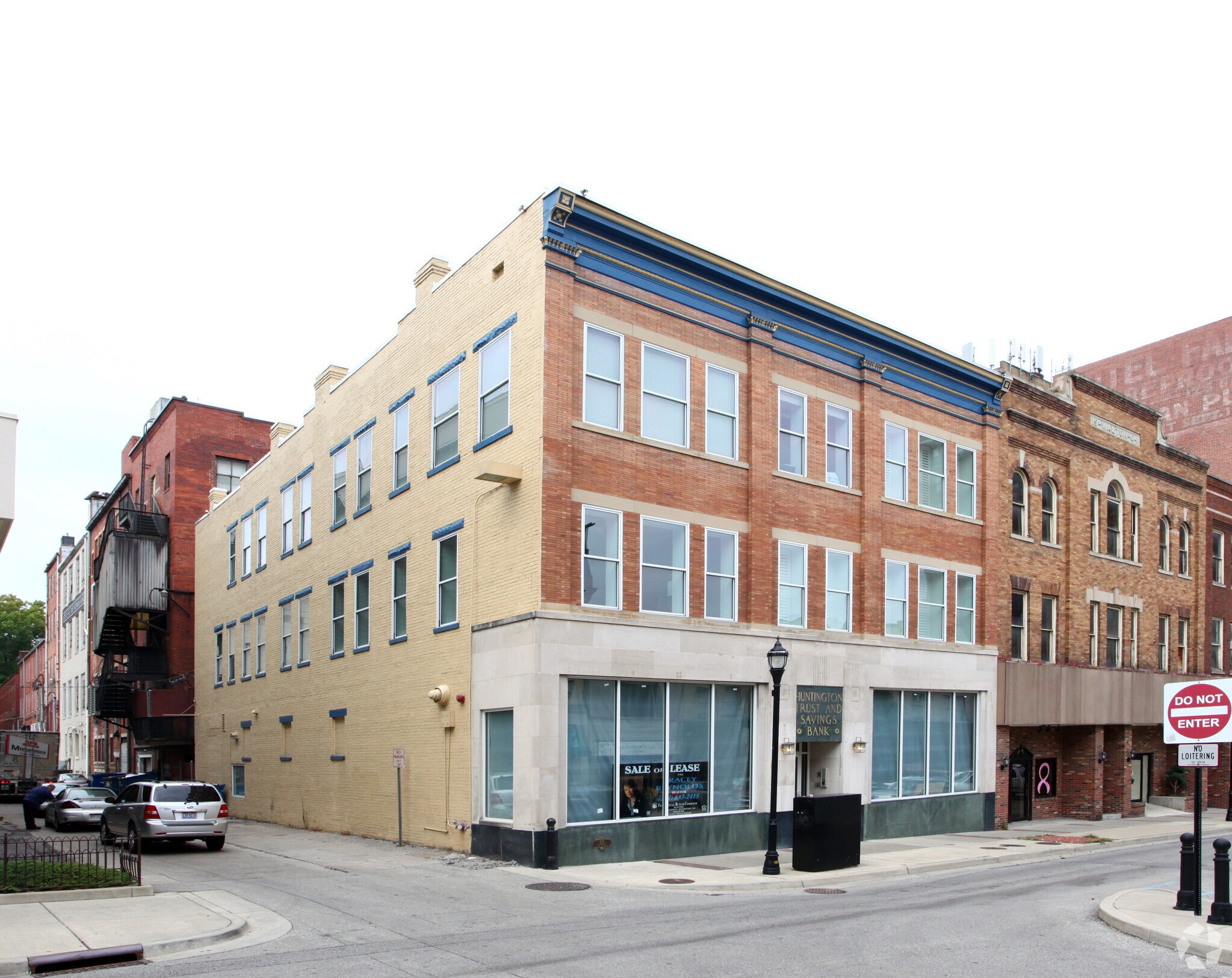 419 9th St, Huntington, WV for Sale