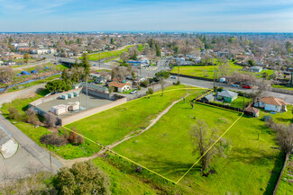 Sacramento, CA Residential Land - 3137-3139 Rio Linda Blvd