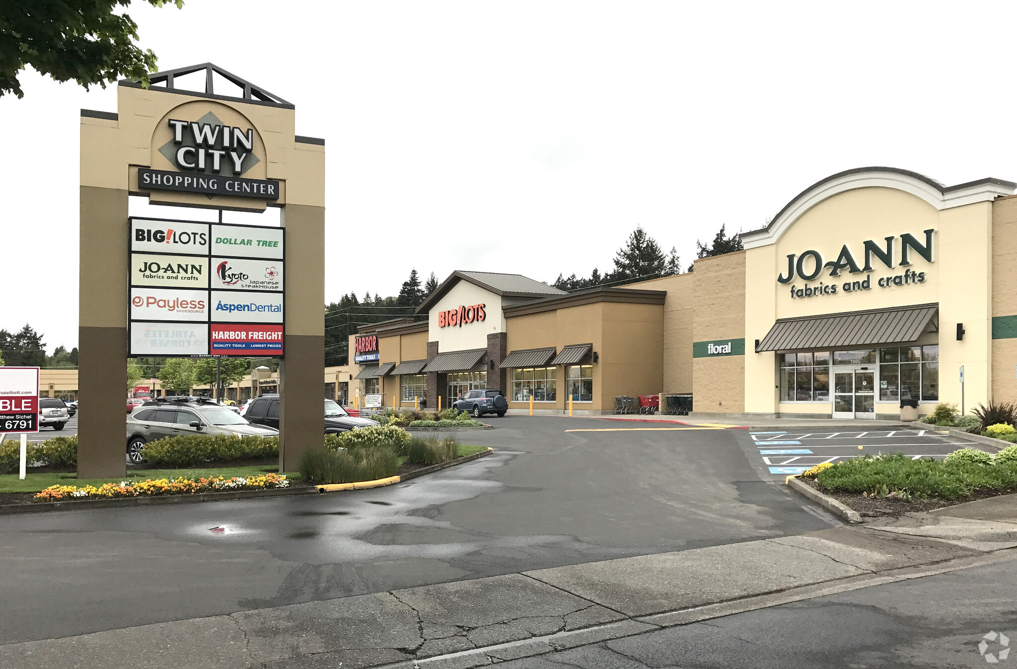 700-780 Ocean Beach Hwy, Longview, WA for Rent