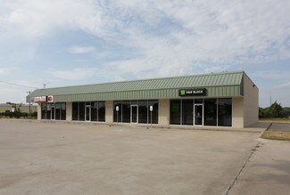 Kemp, TX Retail - 433 S Seven Points Dr