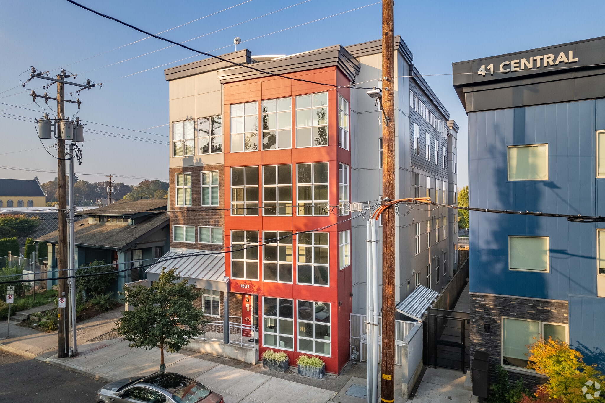 1521 NE 41st Ave, Portland, OR for Sale