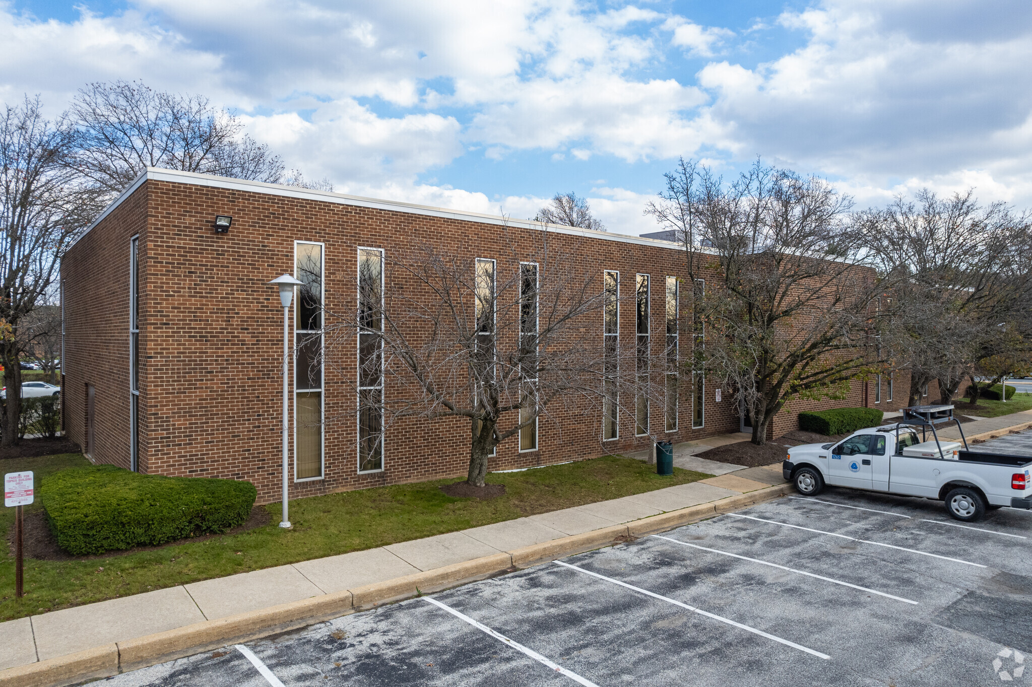 254 Chapman Rd Newark, DE 19702 - Office Property for Lease on 