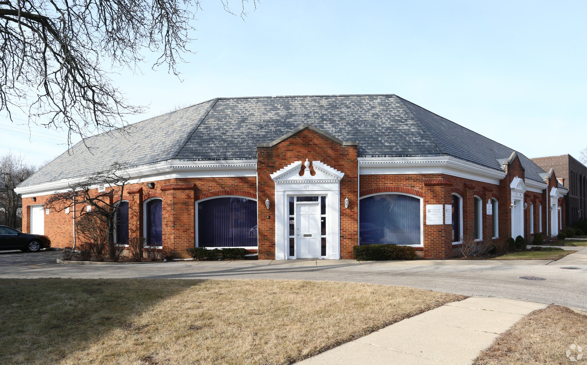 776-784 Busse Hwy, Park Ridge, IL for Sale