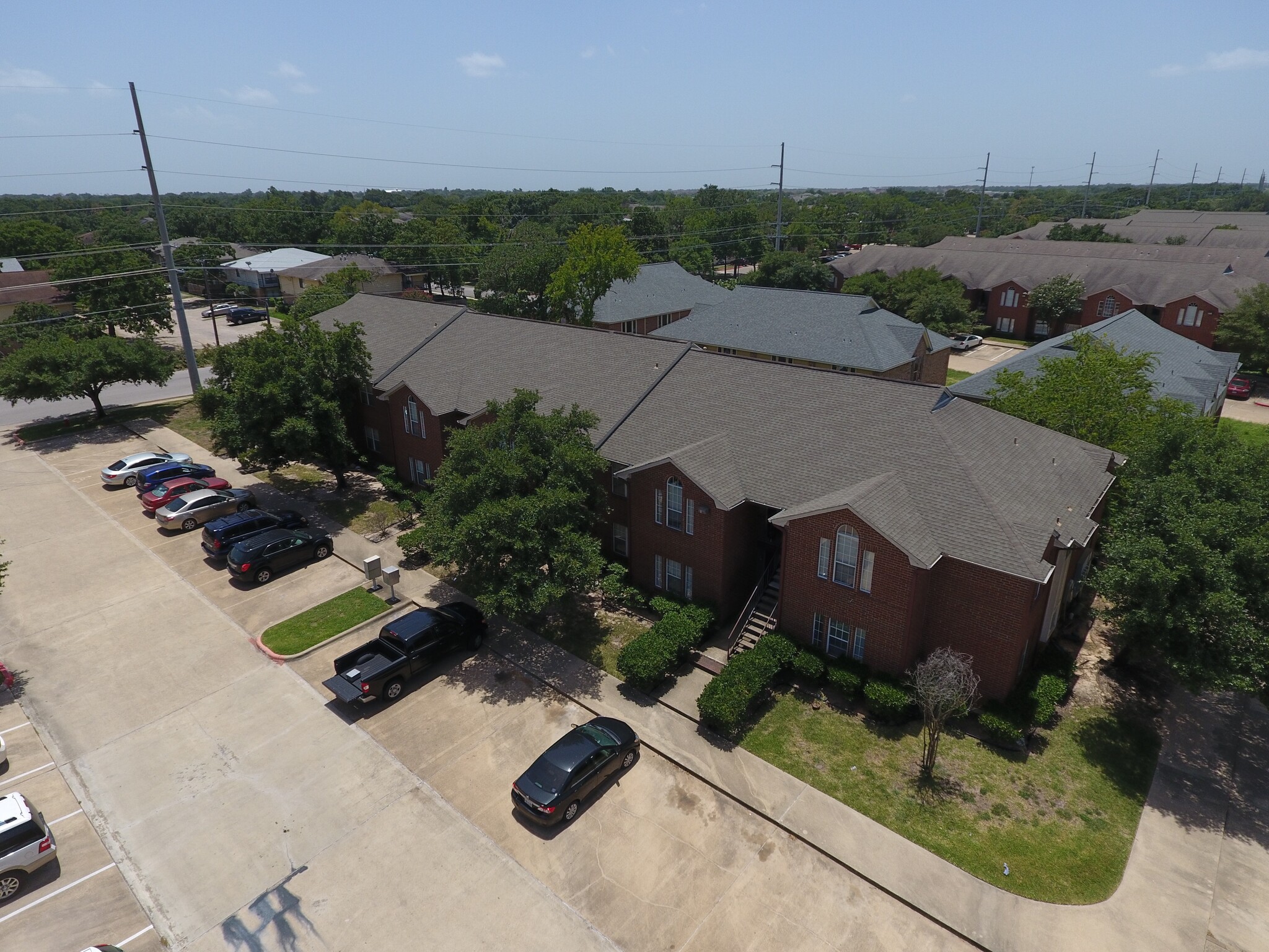 905 Balcones Dr, College Station, TX for Sale