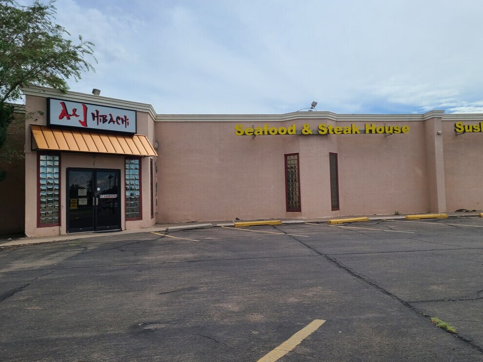 1000 W 2nd St Roswell, NM 88201 Retail Property for Sale on