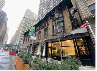 New York, NY Office, Office/Retail - 300 W 38th St