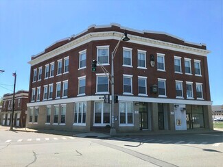 471 MAIN ST  