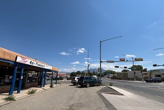 Taos, NM Storefront - 224 Paseo del Pueblo Sur