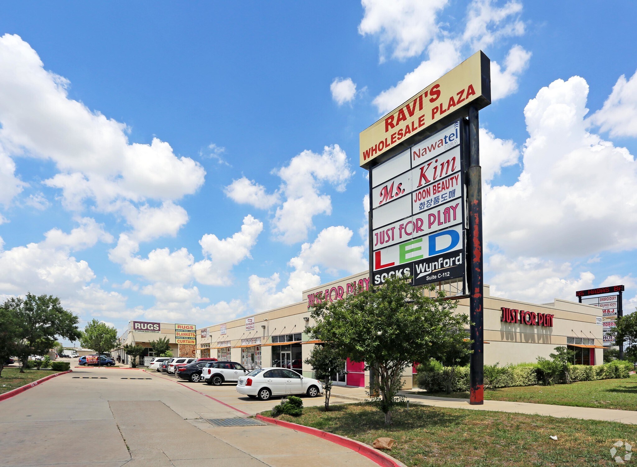 11029 Harry Hines Blvd, Dallas, TX for Rent